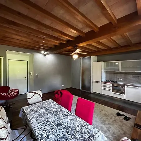 Casa Via Frati Apartmán *